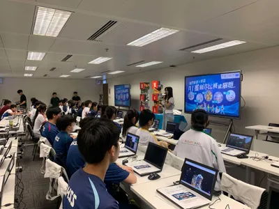 10教育推動AI藝術創作走出香港，連繫創意與旅遊學習