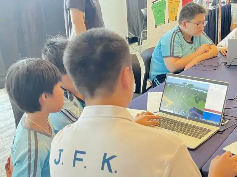 Minecraft competition photo 4